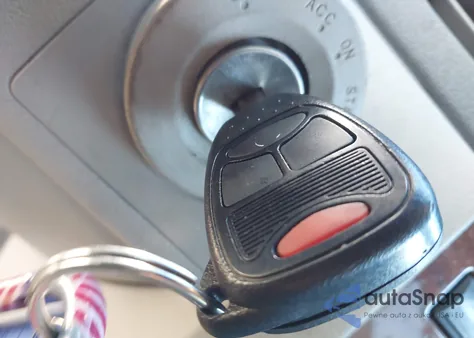 2005 Jeep Grand Cherokee Limited из США, поврежденный, VIN 1J8HR58275C606812